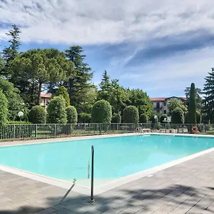 Bilocale A 100m Dal In Con Piscina. Peschiera del Garda